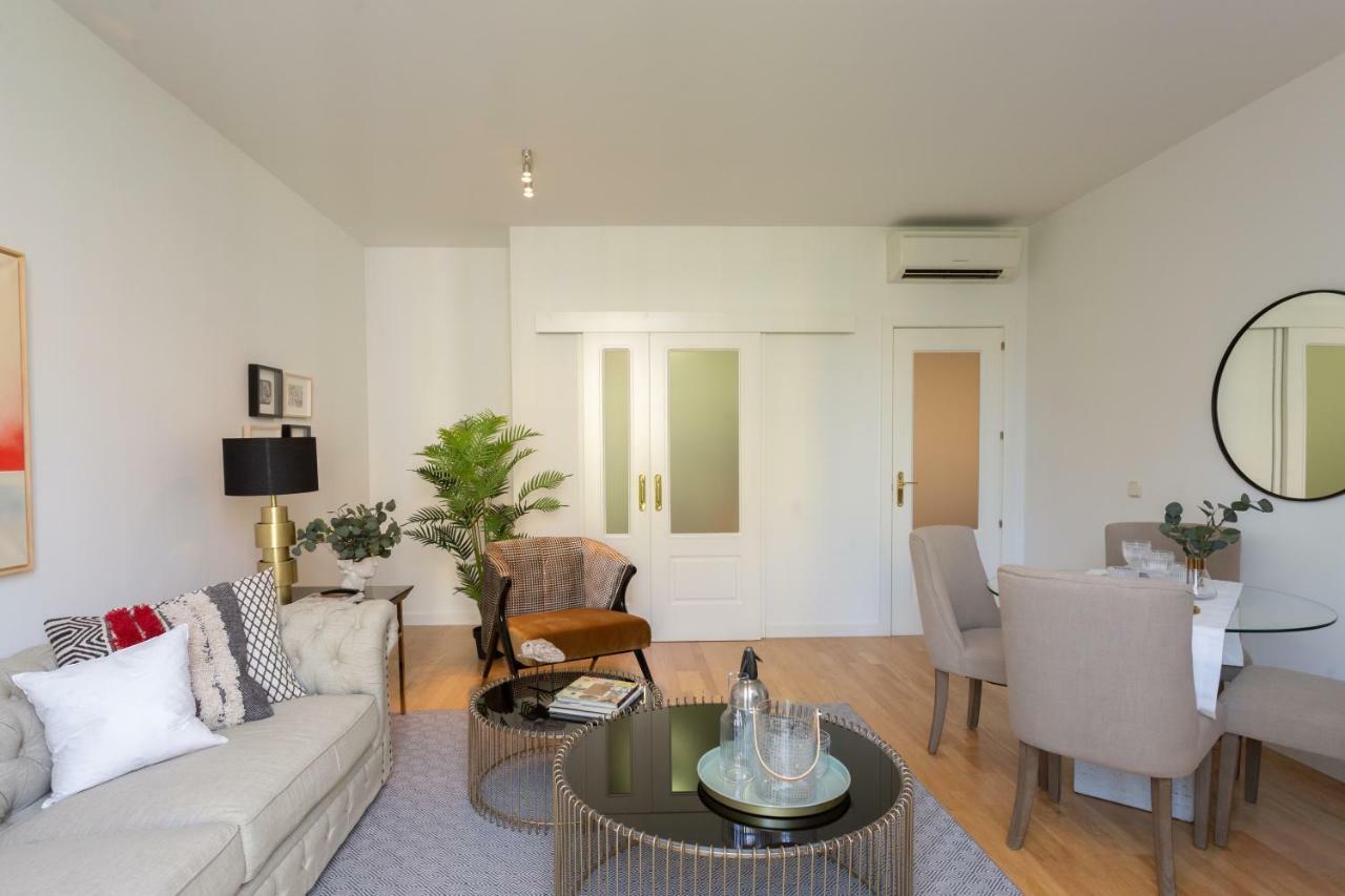 Selton Velazquez Apartamento *
